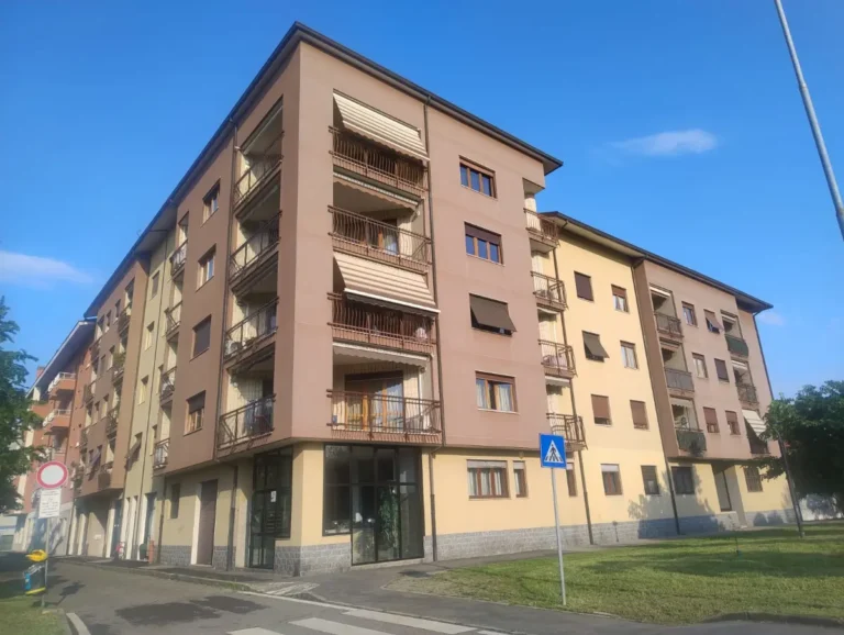 Palazzina a cormano – Delcasa immobiliare