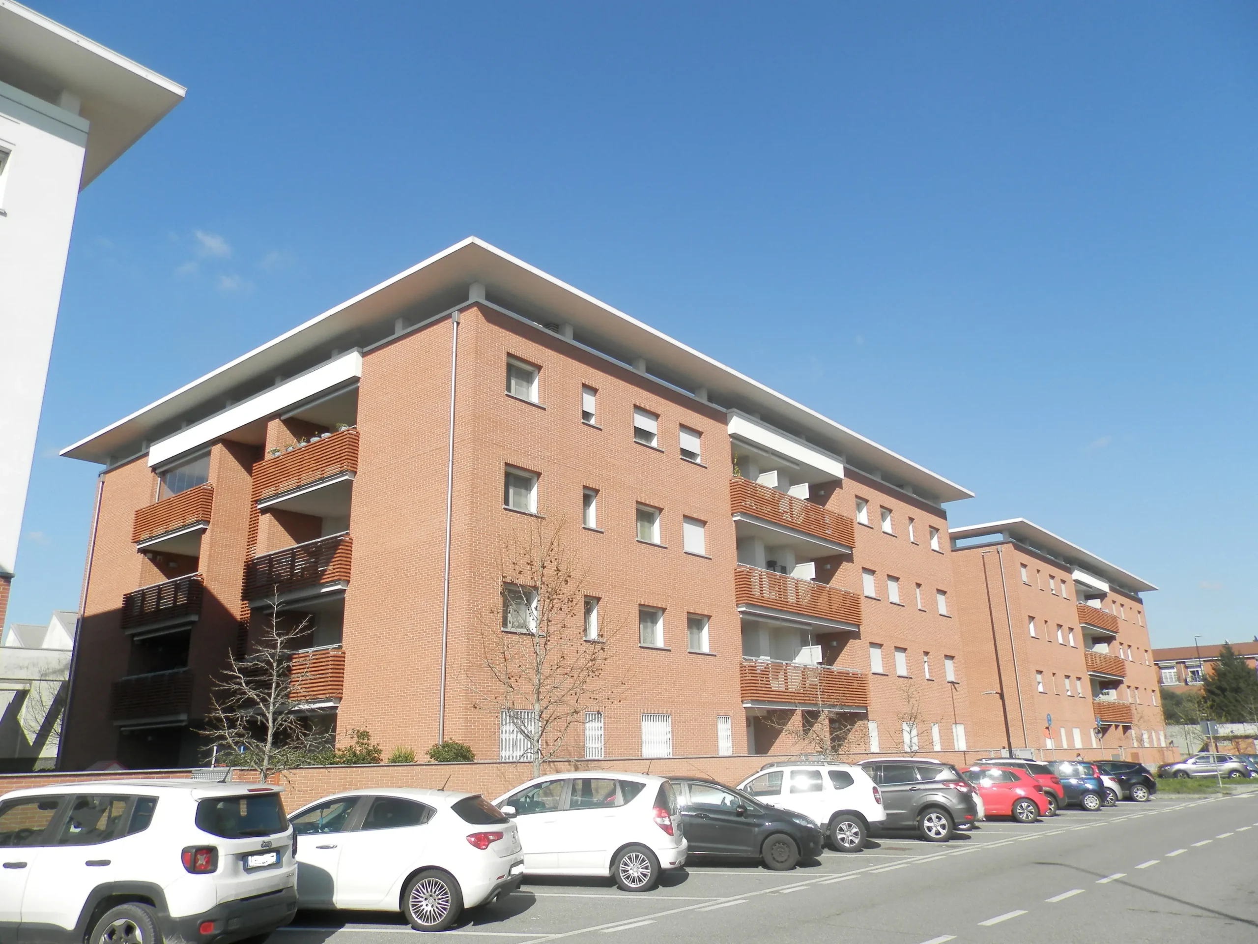 cormano - Palazzina a cormano – Delcasa immobiliare